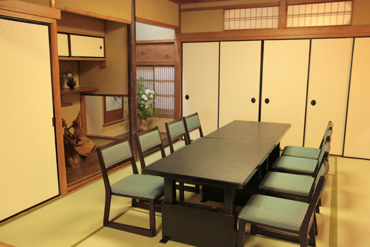 写真:二階個室A