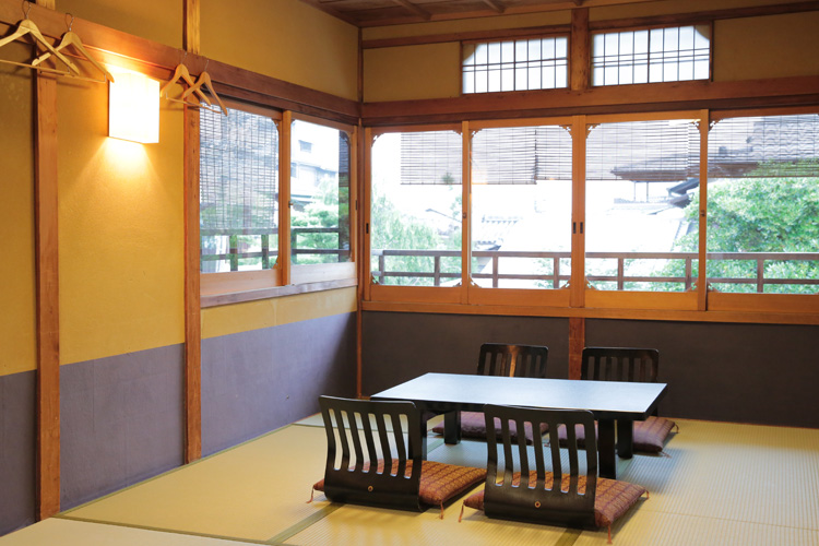 写真:二階個室B